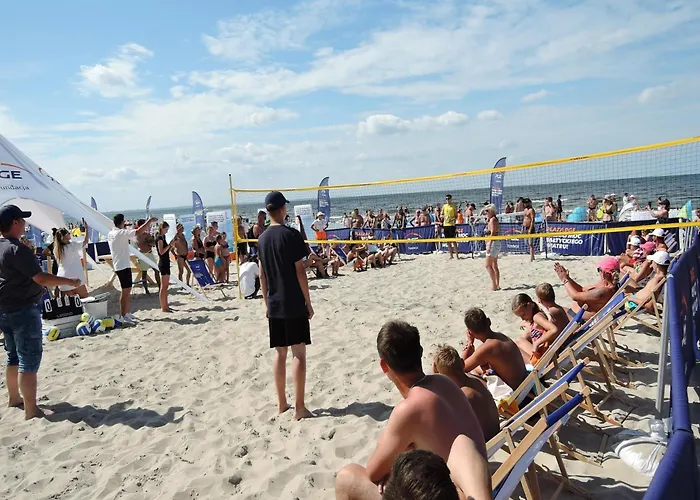 Getaway Near Baltic Coast 度假居 里沃