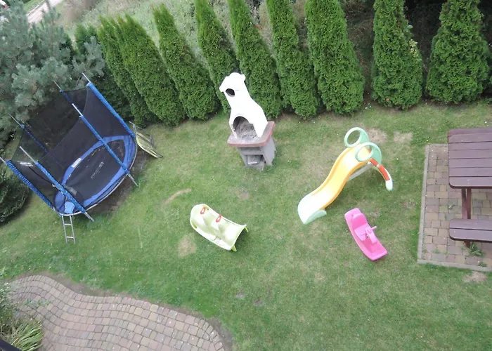 度假居 Getaway Near Baltic Coast 里沃